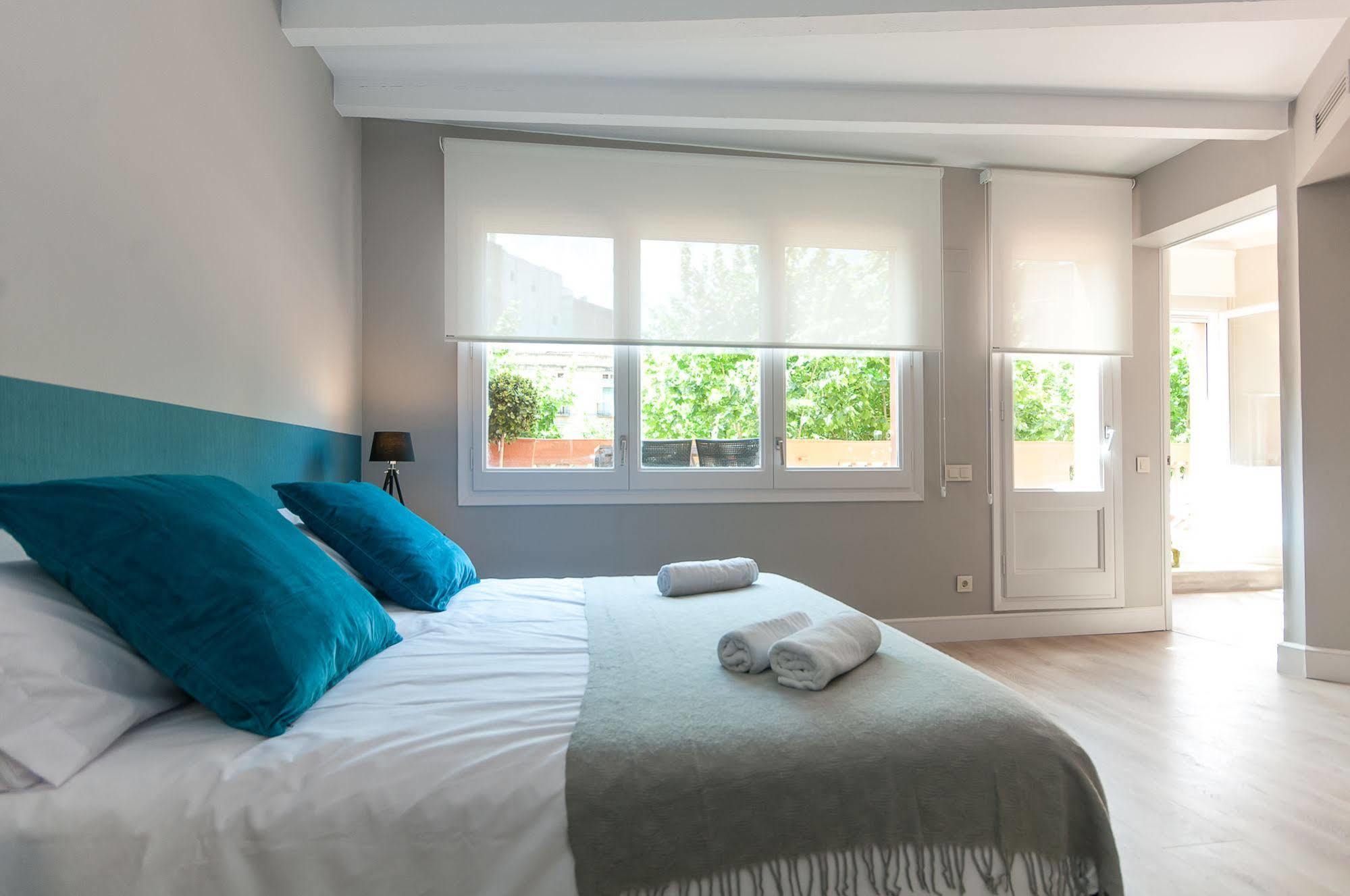 Weflating Suites Sant Antoni Market Barcellona Esterno foto